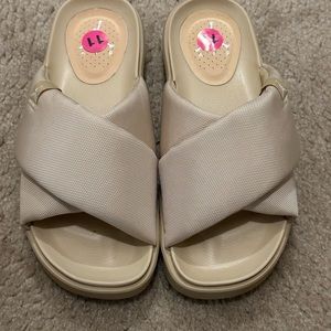 Jordan Sophia slide Sz 11